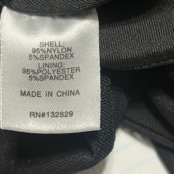 SUPERDOWN Katherine Hook and Eye Top Size Small - Picture 3 of 9